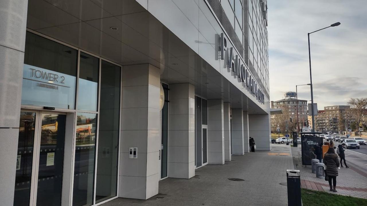 Apartamento Panorama - Sunset And Castle View, 22Nd Floor, Garage, Ac Bratislava Exterior foto